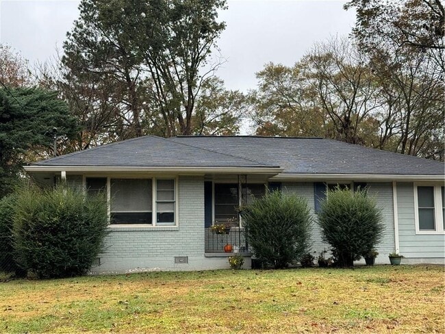 Photo - 2157 Settle Cir SE