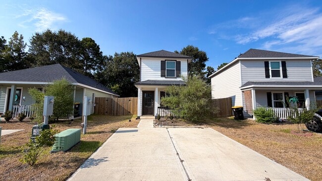 Photo - 16451 Jasmine Marie Pl