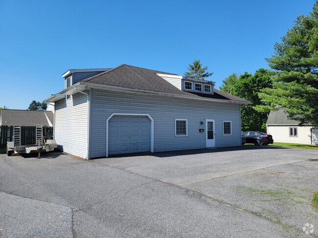 Building Photo - 286 W Main St Unit 286 Rental