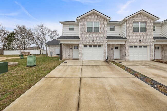 Photo - South Maple Townhomes