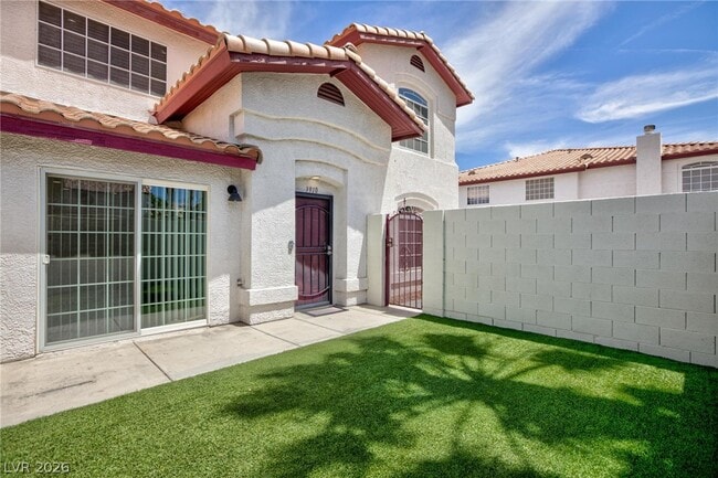 Photo - 3910 Starfield Ln