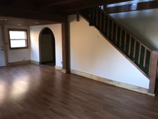 Photo - 10032 Hwy 421 S