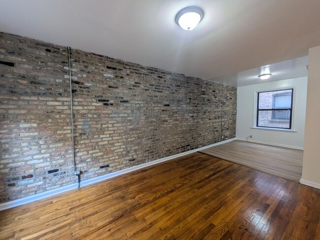 Photo - 2332 N Spaulding Ave Unit 1A