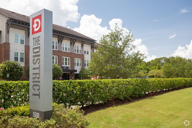 The District Apartments Baton Rouge
