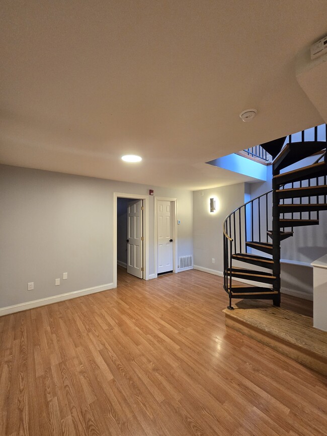 Photo - 1104 Pine St Unidad 1