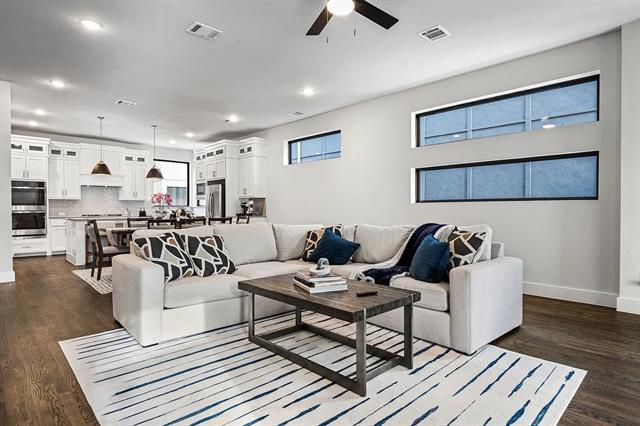 Photo - 804 War Admiral Dr