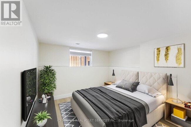 Photo - 168 Gosling Cres