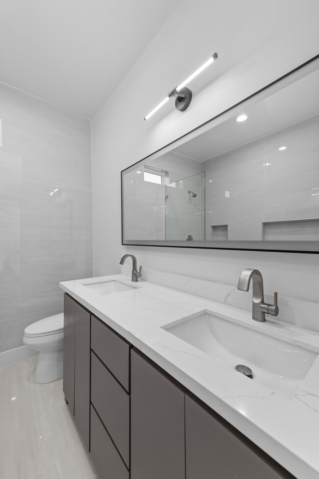 Photo - 2314 Barbee St