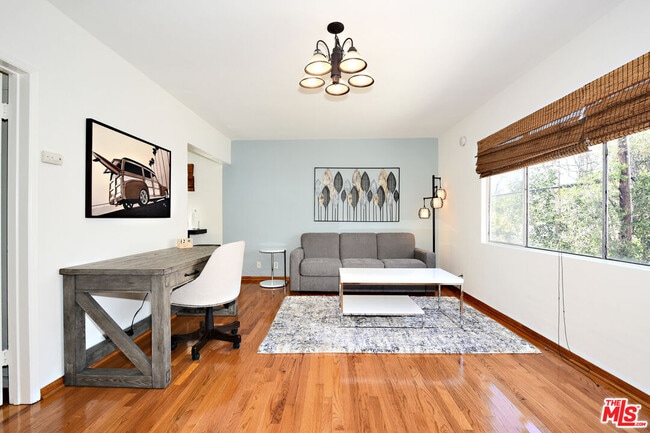 Photo - 3743 McLaughlin Ave Unit #12