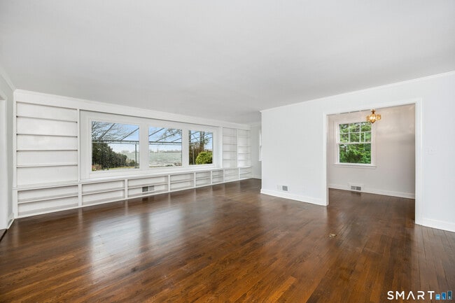 Photo - 20 Seagate Rd