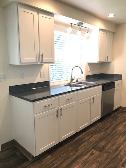 Parklane Townhomes - Parklane Townhomes