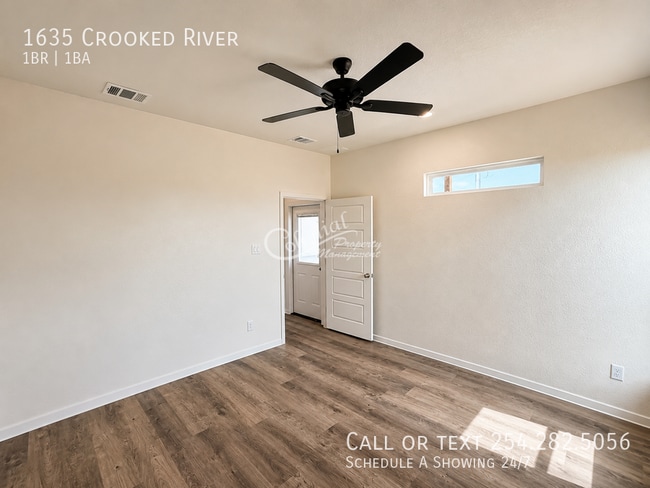 Photo - 1635 Crooked River