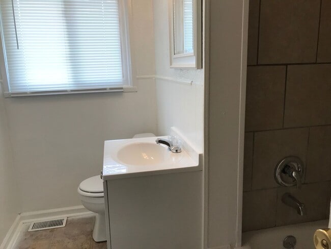 Photo - Eagledale - 3 bedroom home