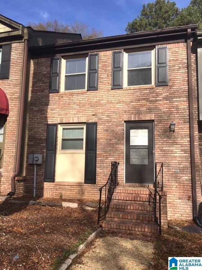 Photo - 205 Old Rocky Ridge Ln