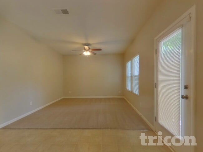 Photo - 1025 Joselynn Drive
