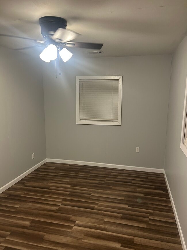 Photo - 1339 Jackson Ln