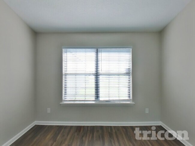 Photo - 11540 Rolling River Blvd