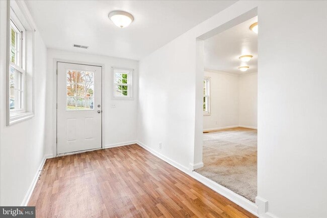 Photo - 2060 Flag Marsh Rd