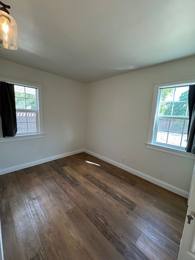 Photo - Charming 4 Bed, 2 Bath Home in Prime Conco...