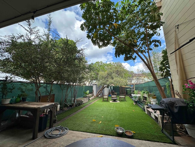 Photo - 85-136-136 Ala Walua St