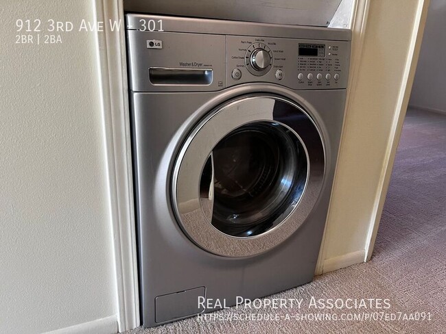 Photo - 912 3rd Ave W