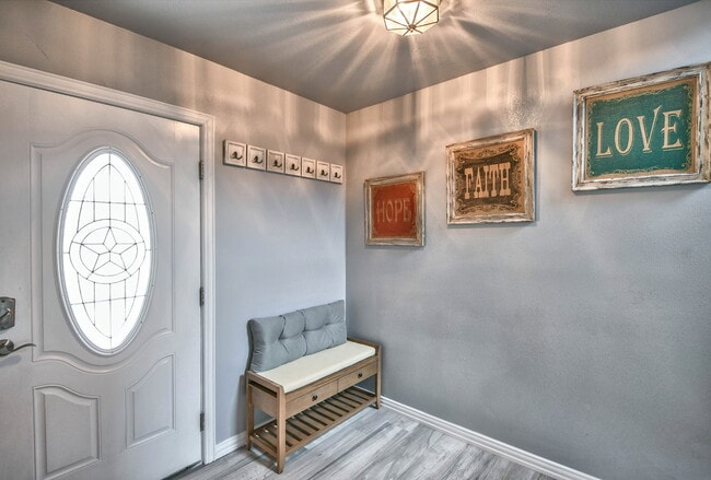Building Photo - 824 S Blue Quail Ct Rental