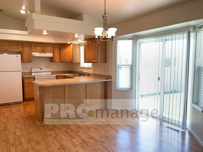 Photo - 2 Bed / 2 Bath Townhome w/ 2 Car Garage - ...
