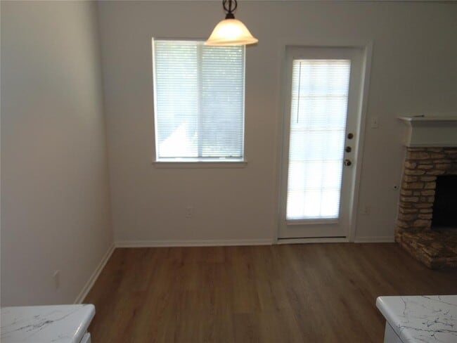 Photo - 508 Burlwood Ct