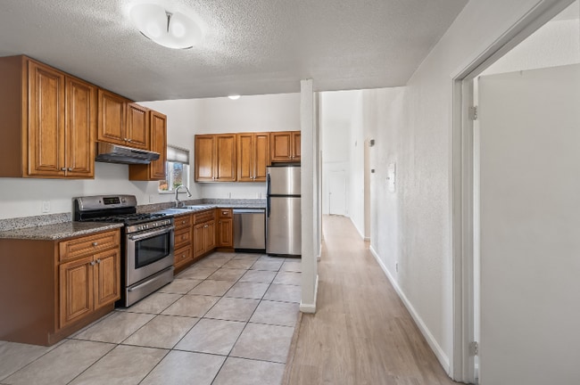 Photo - 1609 B St Unidad 4