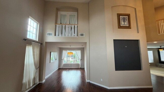 Photo - Concord! Beautiful Crystal Ranch home, 5 bedroom 3.5 baths, 3200 sq ft.