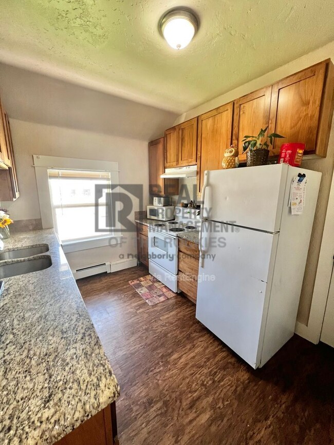 Photo - 201 E S 1st St Unit 8