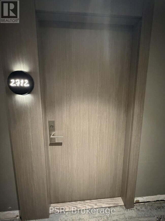 Photo - 161 Roehampton Ave Unit 2712