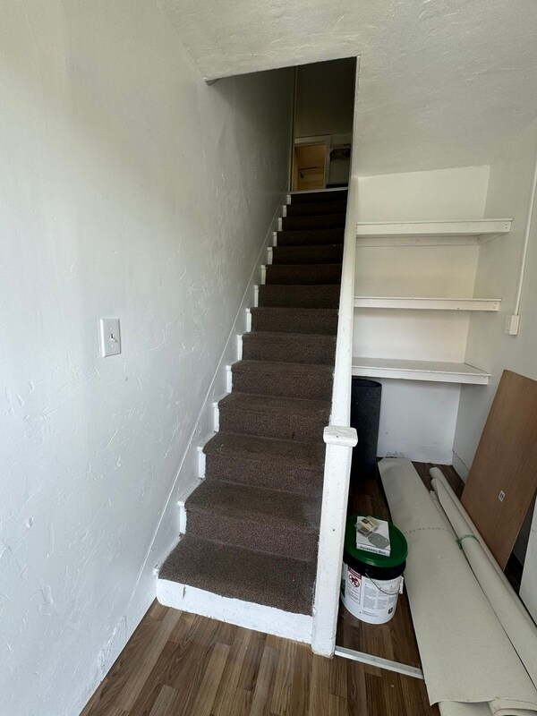 Photo - 624 Factory St Unit 2