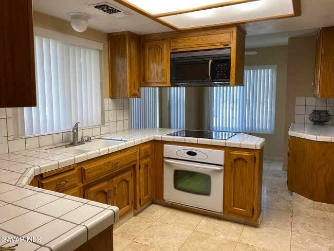 Photo - 22601 Player