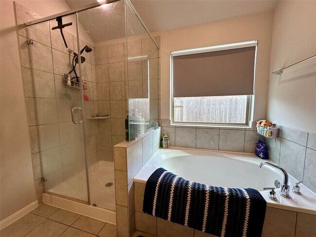 Photo - 19218 Jenny Creek Ct