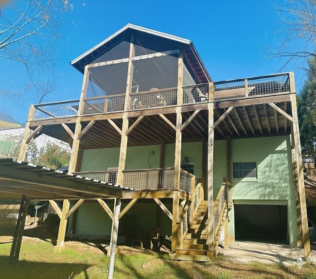 Photo - 56 Beverly Rd W