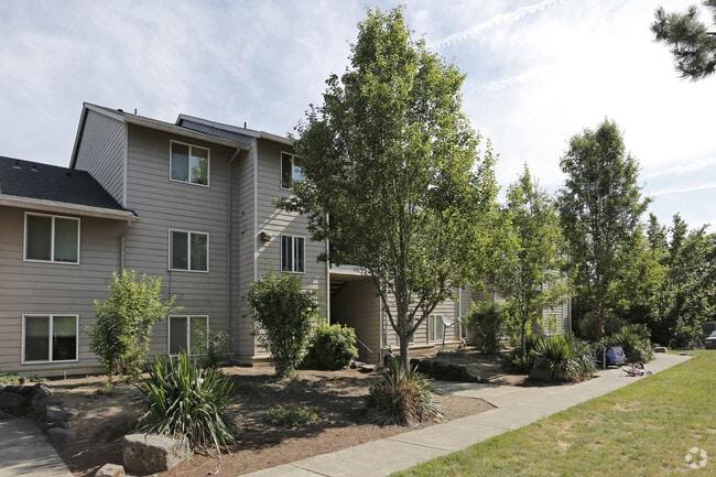 Kona Gardens Apartments For Rent In Milwaukie Or Forrent Com