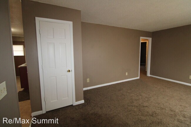 Photo - 3 br, 1 bath House - 2412 Hunt Club Court