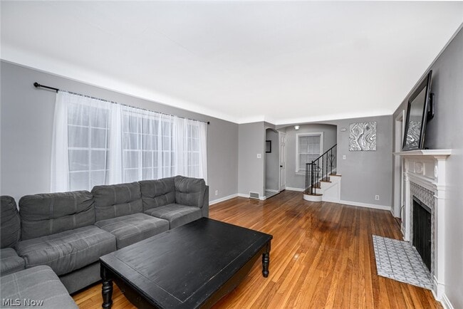 Photo - 3699 Bainbridge Rd