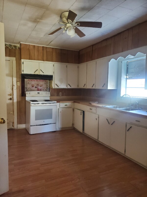 Photo - 608 W 4th Ave