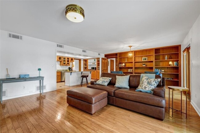 6659 Lake Cane Dr
