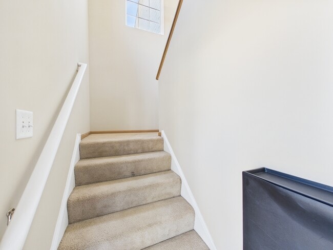 Photo - 917 Silverstone Dr Unit 917