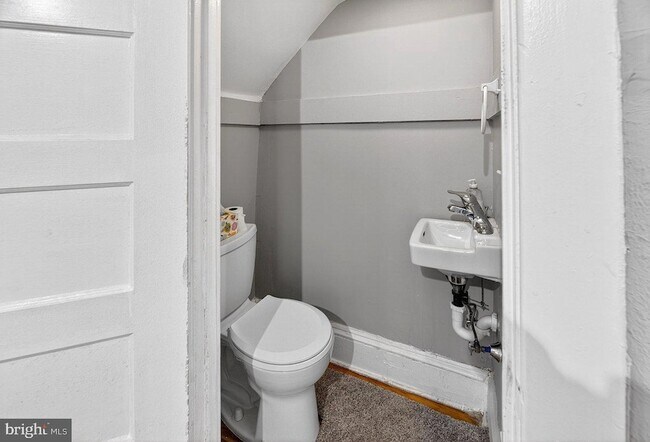 53 Sanhican Dr