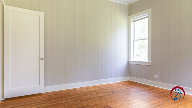 Photo - @ bed 1 bath Home for Rent right off 165 i...