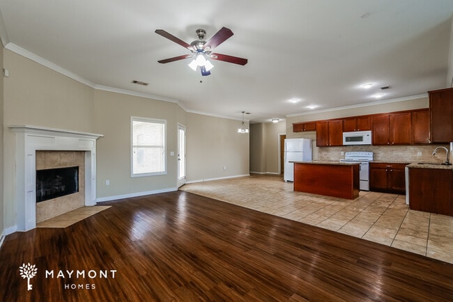 Photo - 535 Kate Lofton Dr