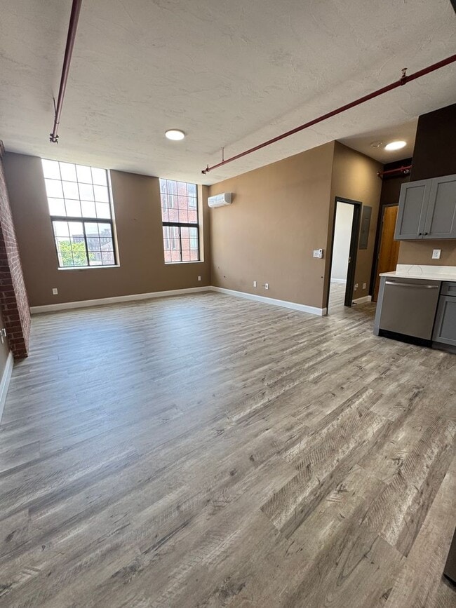 Photo - 70 Webster St Unit 205