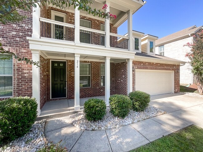 Photo - 214 Smithfield Dr