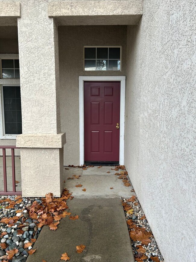 Photo - Avail Now - Elk Grove