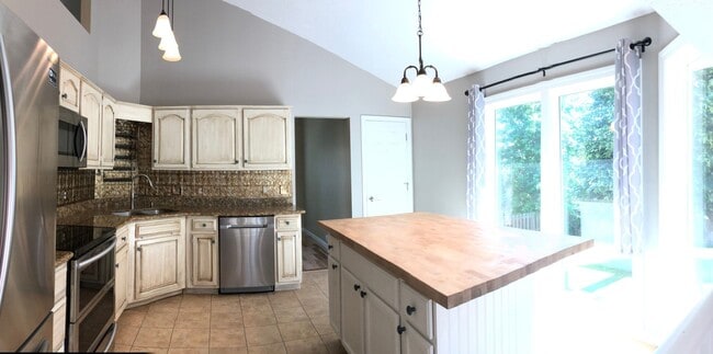 Photo - Papillion Home For Rent