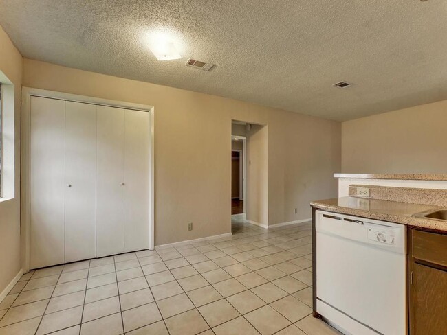 Photo - 4300 Acropolis Ct